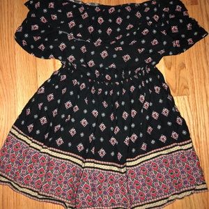 SUPER CUTE HOLLISTER STRAPLESS ROMPER